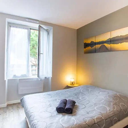Le Grand Bleu - 3 Min Gare - Stationnement Facile - Fibre Internet - 4 Televisions - Lave Vaisselle Lorient
