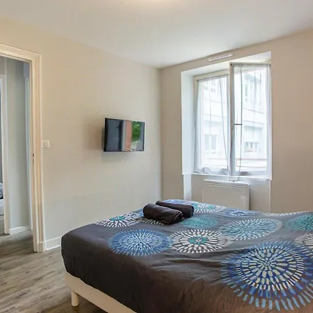 Apartment Le Grand Bleu - 3 Min Gare - Stationnement Facile - Fibre Internet - 4 Televisions - Lave Vaisselle